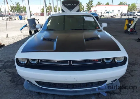 2015 Dodge Challenger R/T Scat Pack из США, поврежденный, VIN 2C3CDZFJ3FH769834